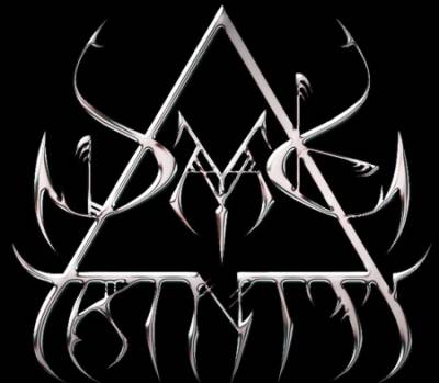 logo Dark Trinity